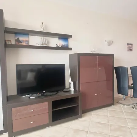 In Complex Atia * تشيرنوموريتس