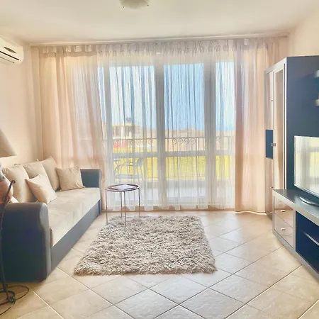 In Complex Atia تشيرنوموريتس