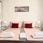 Apartament In Complex Atia *