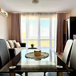 Apartament In Complex Atia