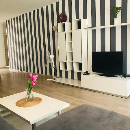 Appartamento In Complex Atia Chernomorets