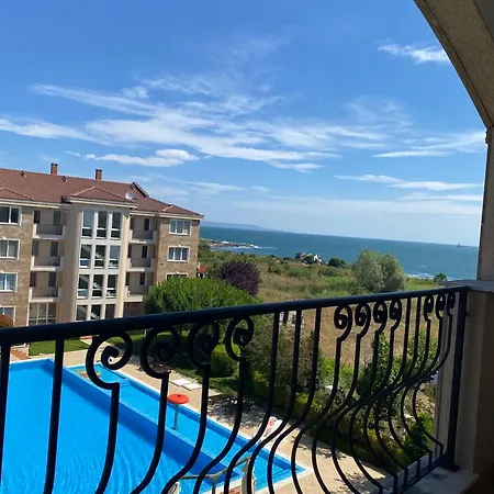 Appartamento In Complex Atia Chernomorets