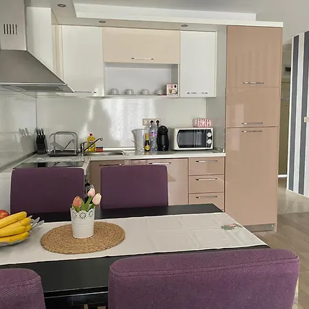 Апартамент In Complex Atia *