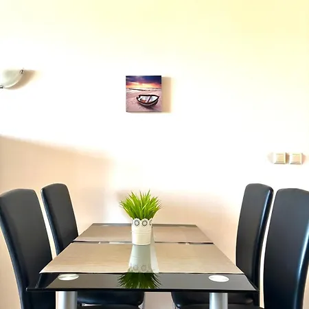 Appartamento In Complex Atia Chernomorets