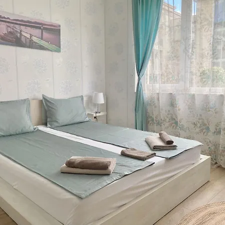 Апартамент In Complex Atia