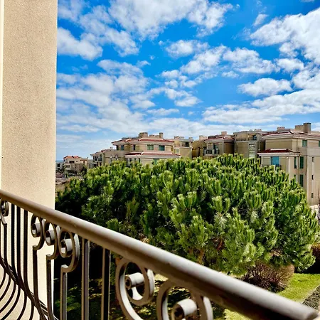 In Complex Atia Apartamento