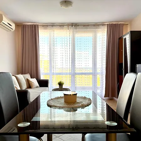 Apartamento In Complex Atia