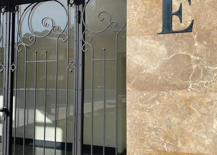 Appartement In Complex Atia