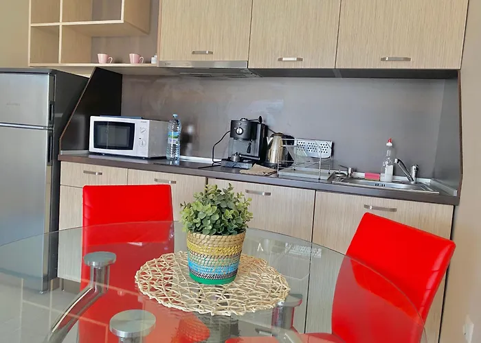 Appartement In Complex Atia *